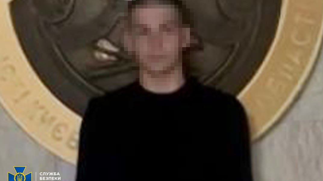 Правоохоронці затримали 16-річного жителя Києва за підозрою в підпалах машин Сил оборони