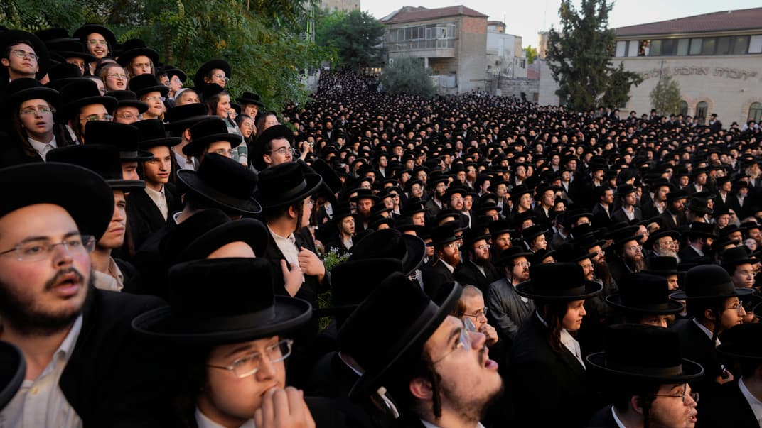 Ультраортодоксальные евреи на митинге против набора в армию, Иерусалим, 30 июня 2024 года