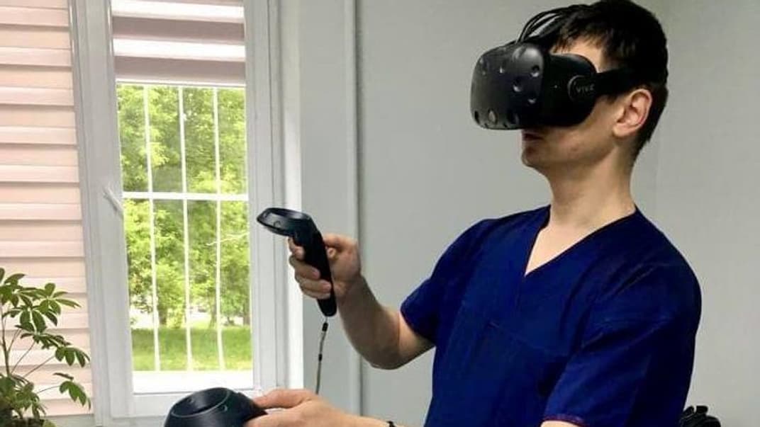 Во Львове провели первую в Украине операцию с использованием VR-технологий