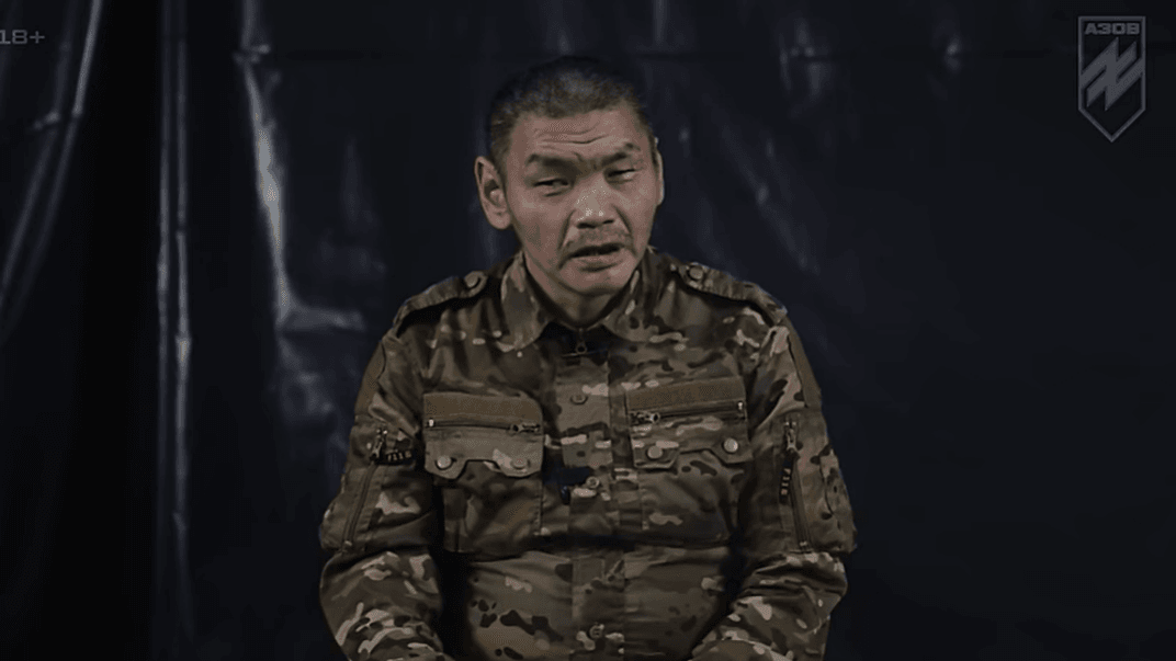 Бойцы бригады «Азов» взяли в плен эскимоса из Магадана