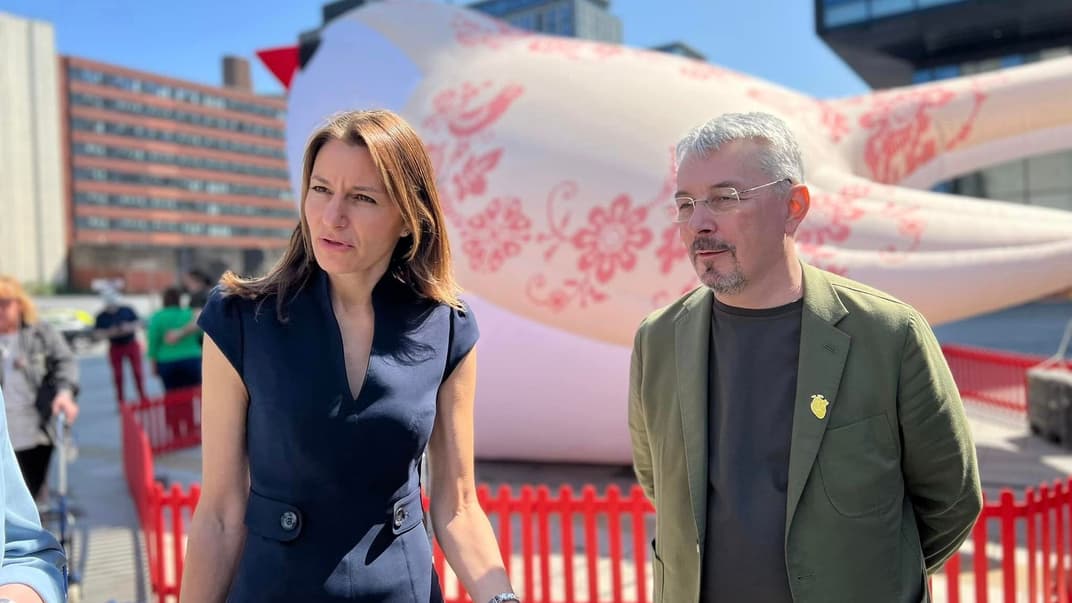 Міністр культури України Олександр Ткаченко у Ліверпулі, Велика Британія