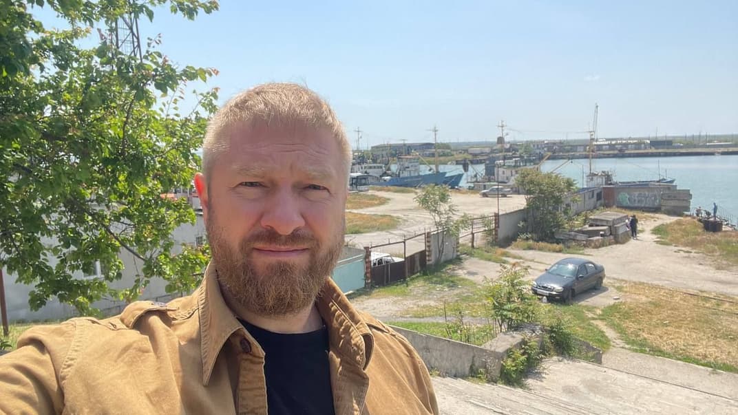 російський пропагандист Олександр Малькевич у тимчасово окупованому Генічеську