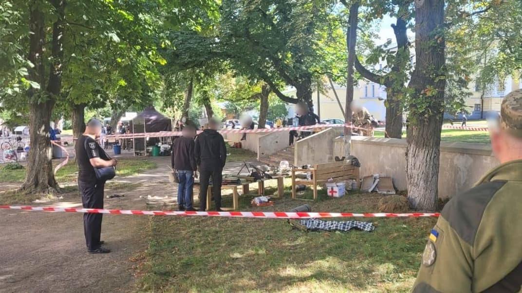 Задержание военнослужащих, в результате действий которых на выставке оружия в Чернигове получили ранения дети