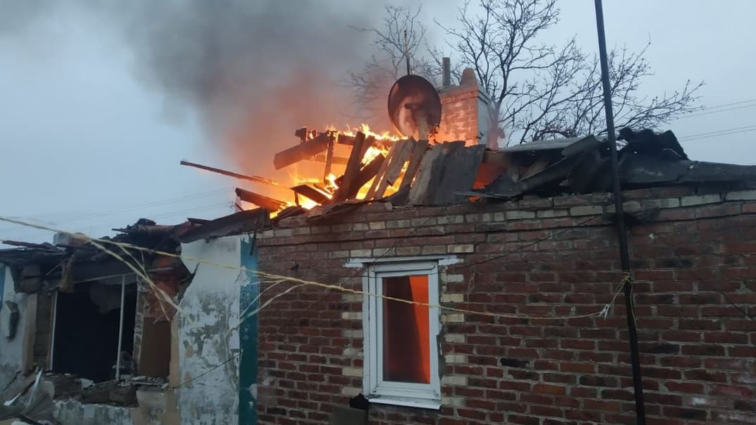 Последствия российских обстрелов в Торецке, Донецкая область