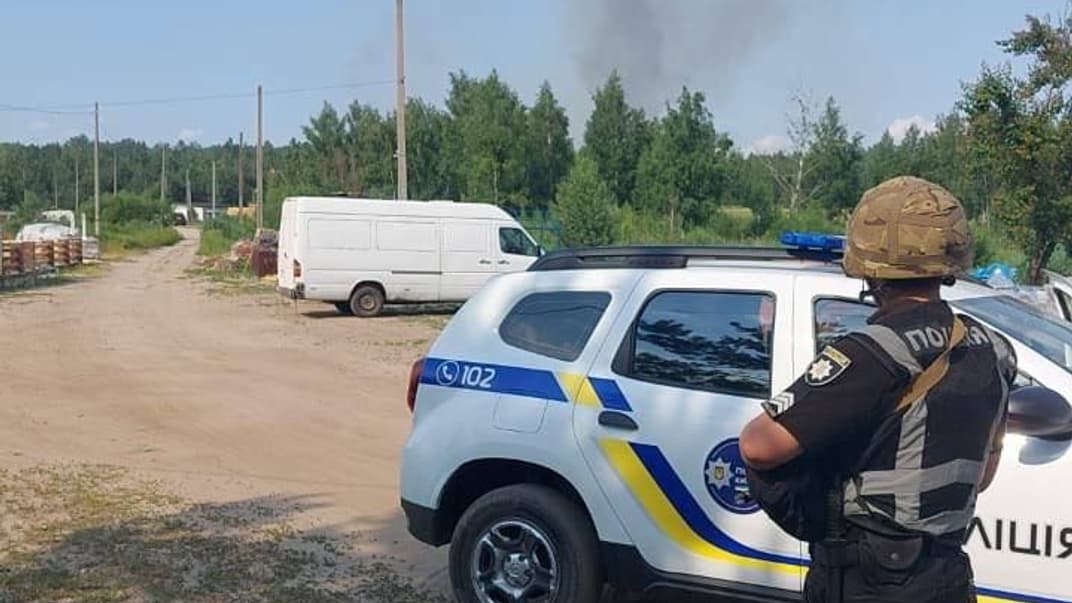 Поліцейські на Київщині, де спалахнув ліс, 16 червня 2023 року