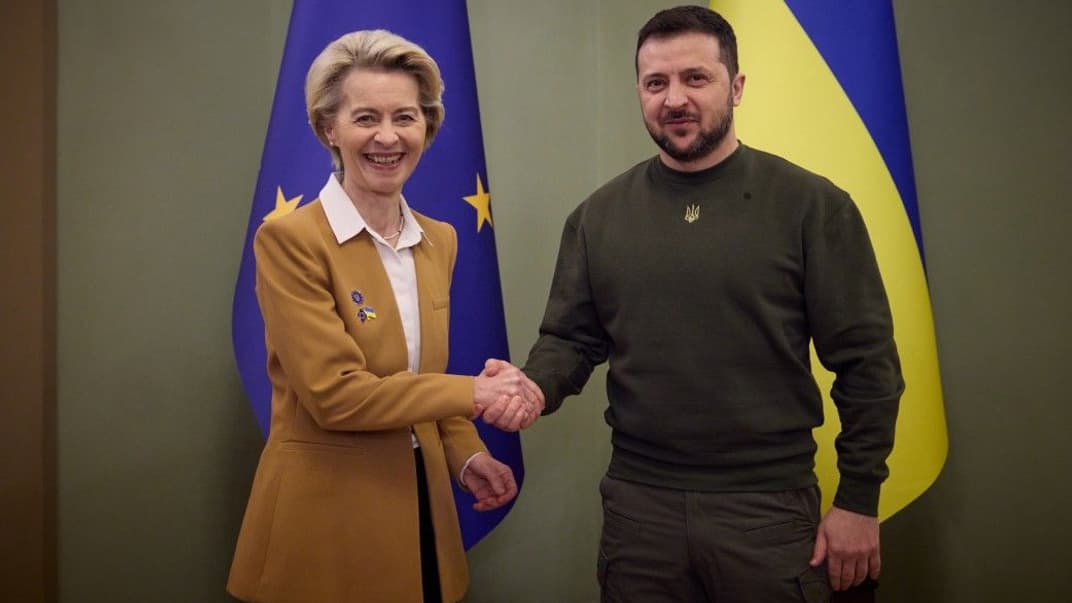 Ілюстративне фото: президент Володимир Зеленський та очільниця Єврокомісії Урсула фон дер Ляєн під час зустрічі в Києві, 2 лютого 2023 року
