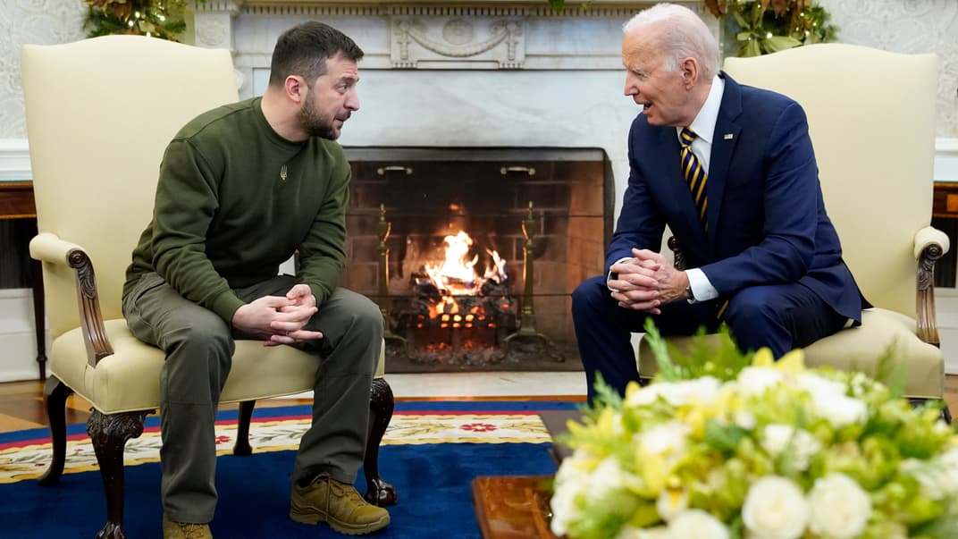 Президент США Джо Байден и президент Украины Владимир Зеленский в Белом доме, 21 декабря 2022 года