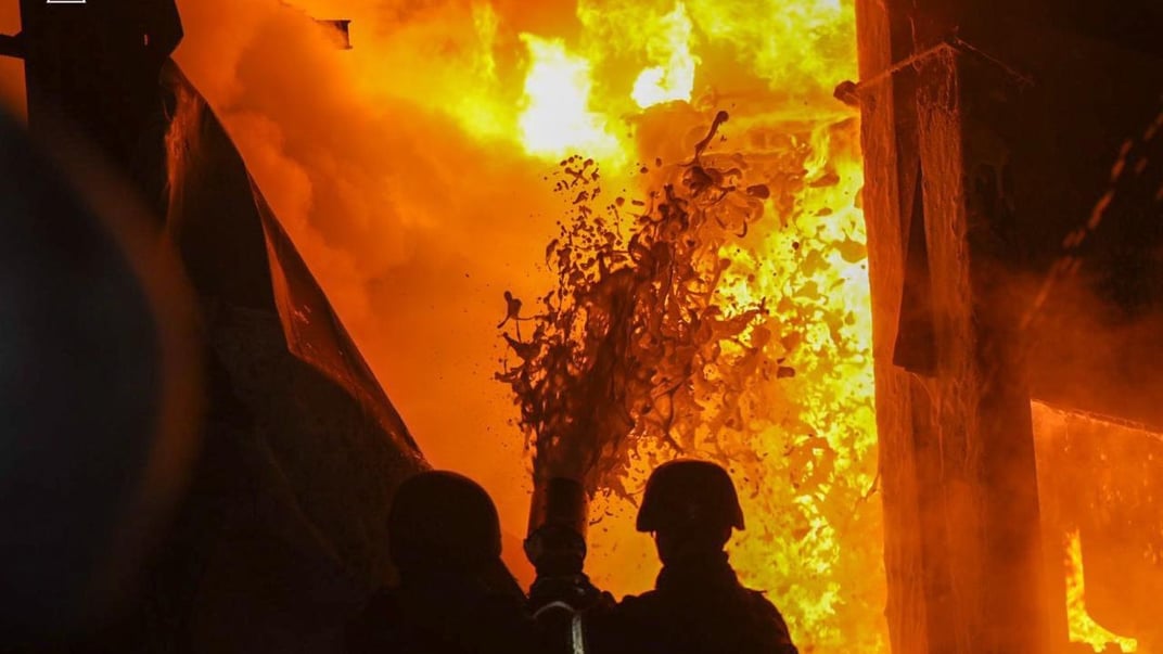 Последствия удара российских беспилотников по Одессе