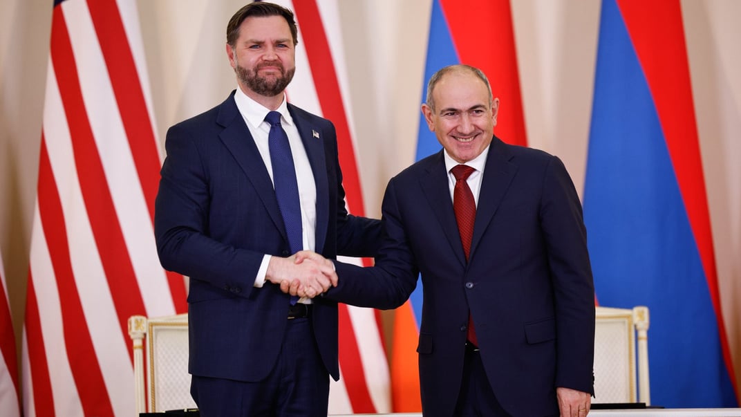 Віцепрезидент США Джей Ді Венс та прем'єр-міністр Вірменії Нікол Пашинян