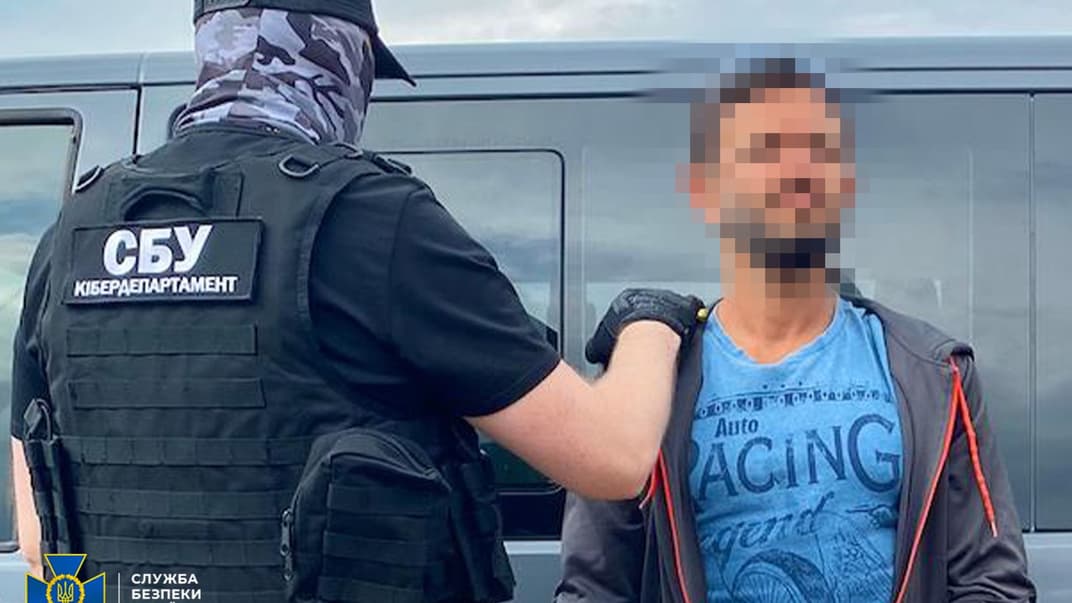 Задержание подозреваемого блогера в Одессе