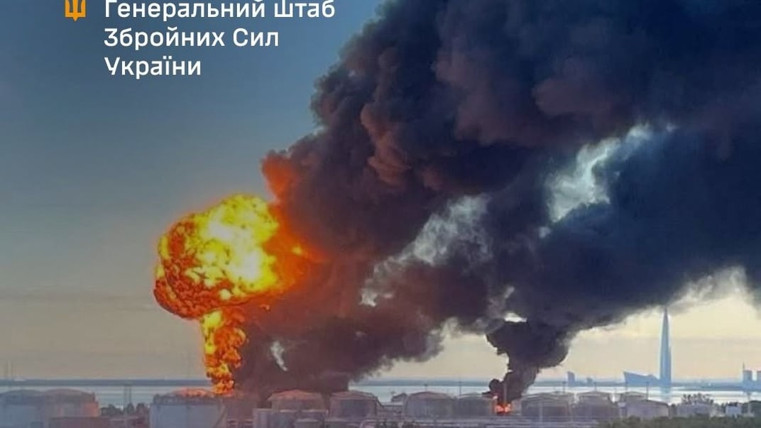 Силы обороны поразили российские корабли в Петербурге, где путин должен выступить с речью (ДОПОЛНЕНО)