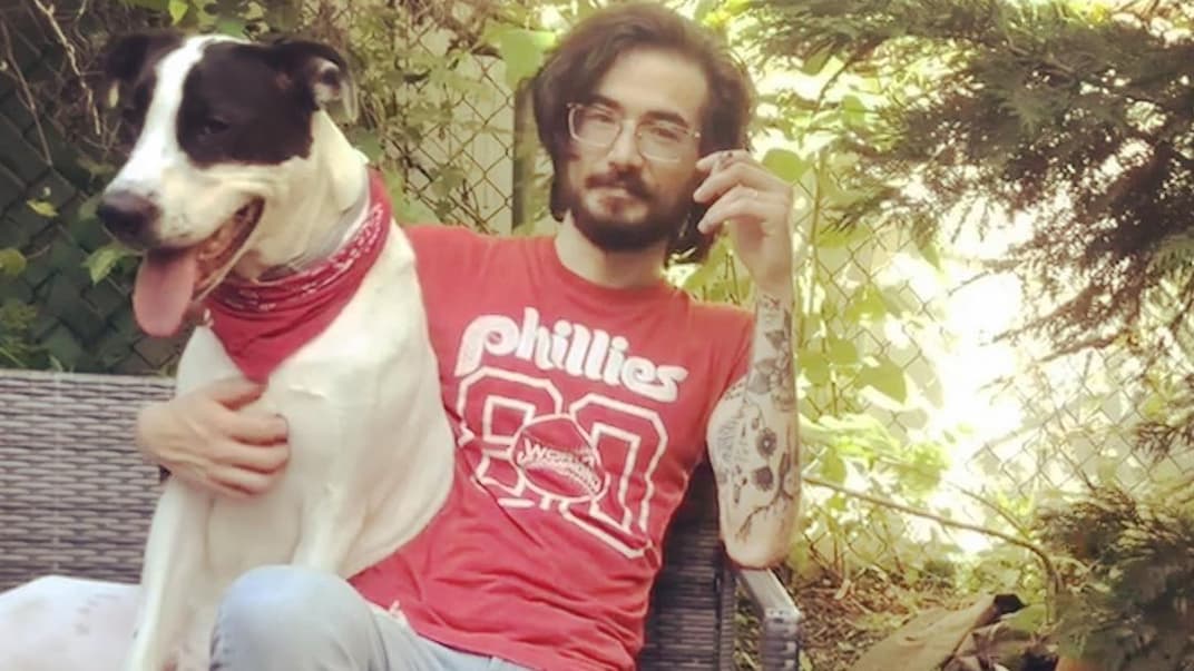 37-летний американец Барри Мирик и собака Рокси, с которой он очень не хочет расставаться