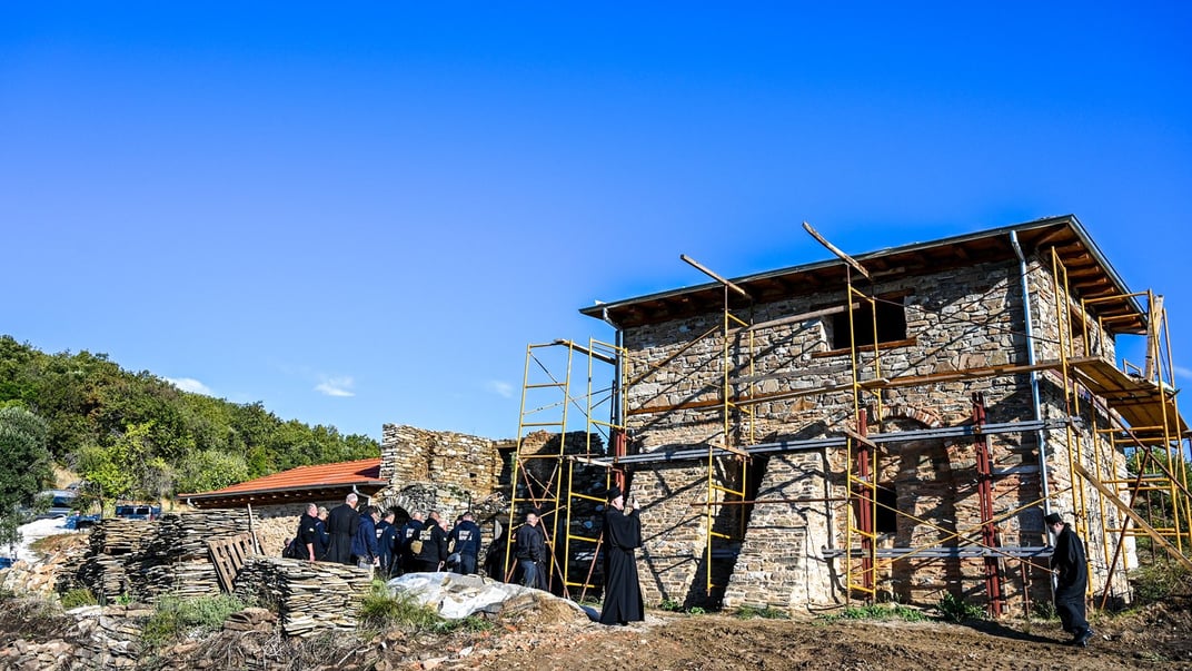 Келія Святих Архангелів на Афоні, яку надали українським ченцям