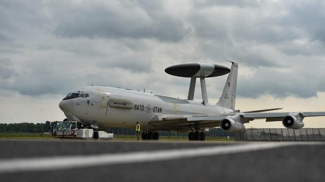 Літак AWACS