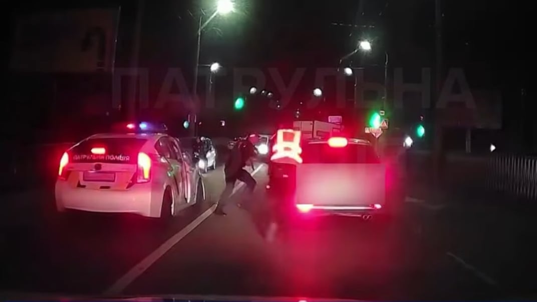 В Волынской области мужчина вызвал полицию на наряд патрульных, от которого пытался бежать