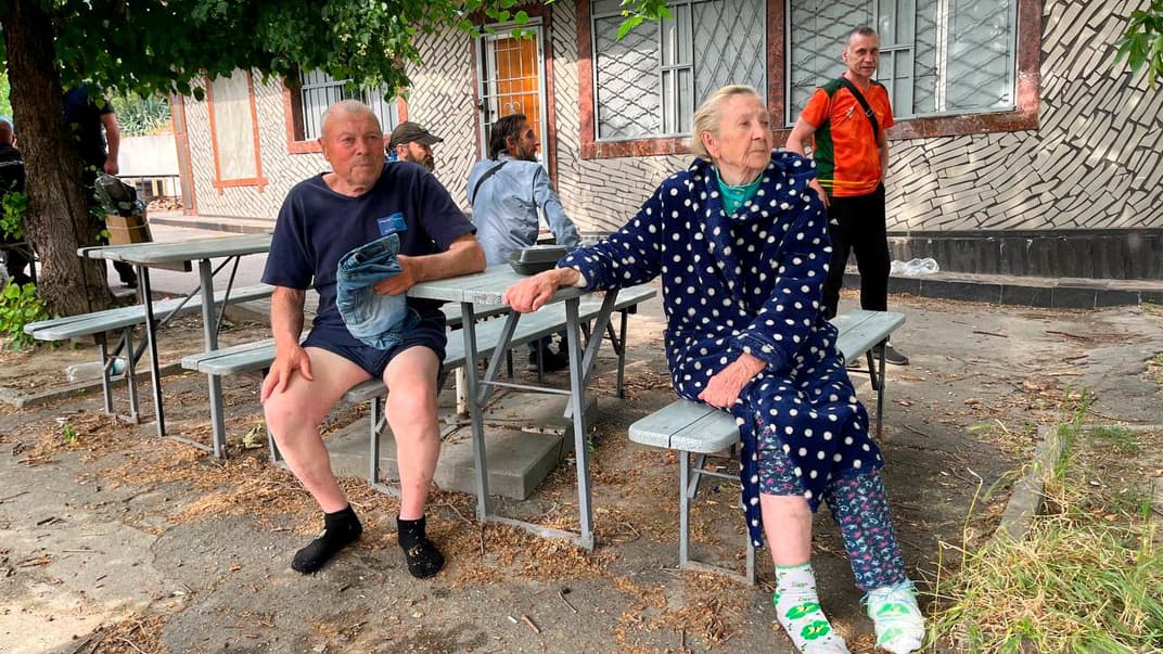 Украинские военные спасли людей с подтопленных территорий Херсона