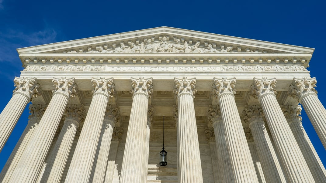 Ілюстративне фото. Будівля Верховного суду США в неокласичному стилі, збудована у 1935 році