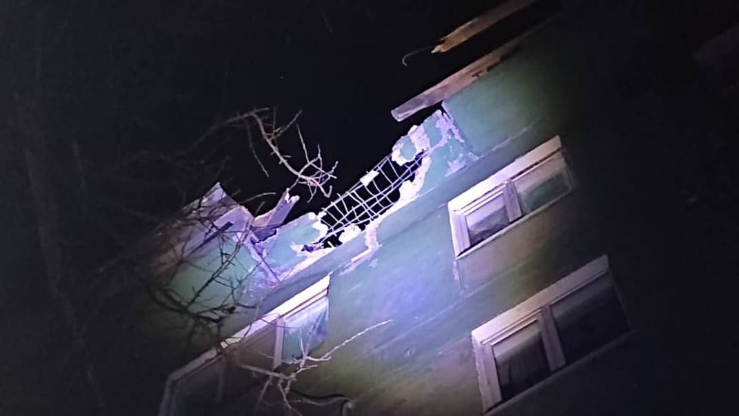 Наслідки російських обстрілів у Нікопольському районі, 18 лютого 2023 року