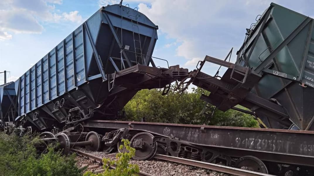 У Румунії з рейок зійшли 15 українських вагонів-зерновозів