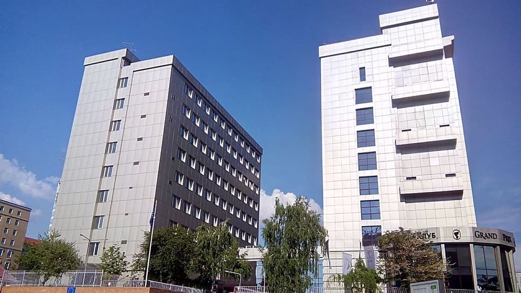 Будівля, у якій розташовується Представництво ЄС в Україні (вулиця Володимирська, 101). Із 8 червня там працює і посольство Ірландії в Україні