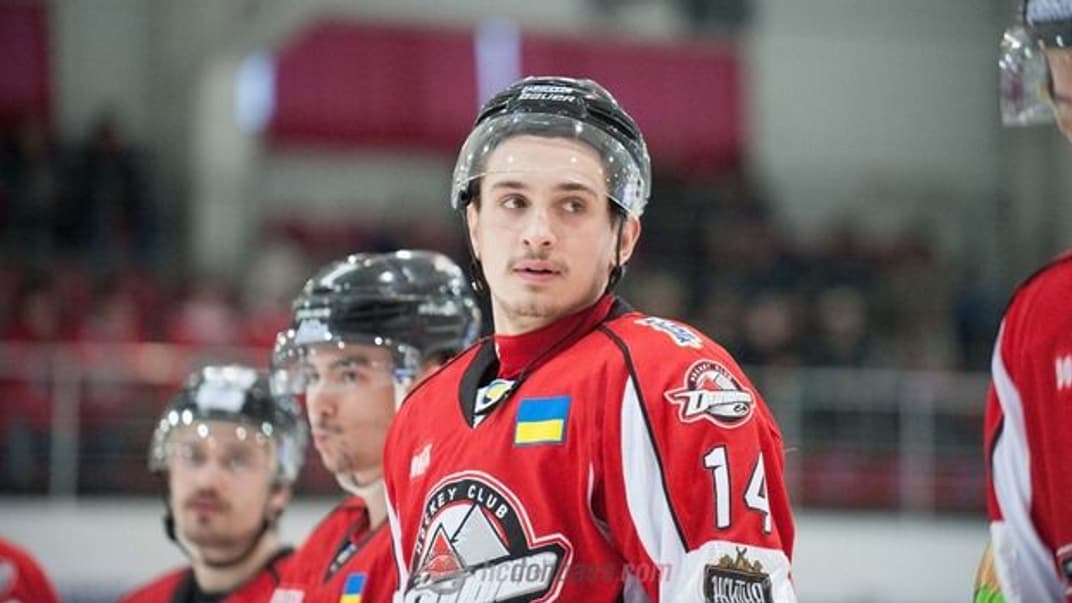 Хоккеист Александр Костиков