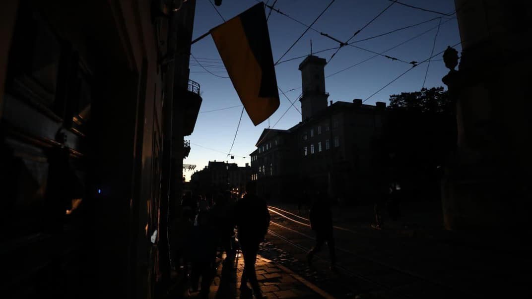 Львов без электроснабжения в результате ракетных ударов, 10 октября 2022 года