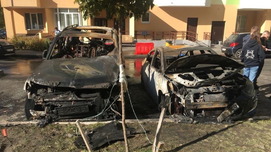 У Коцюбинському підпалили авто чиновниці місцевої селищної ради