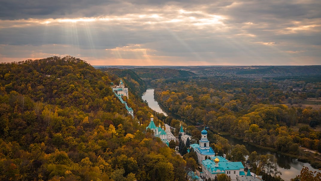 Свято-Успенська Святогірська лавра на Донеччині