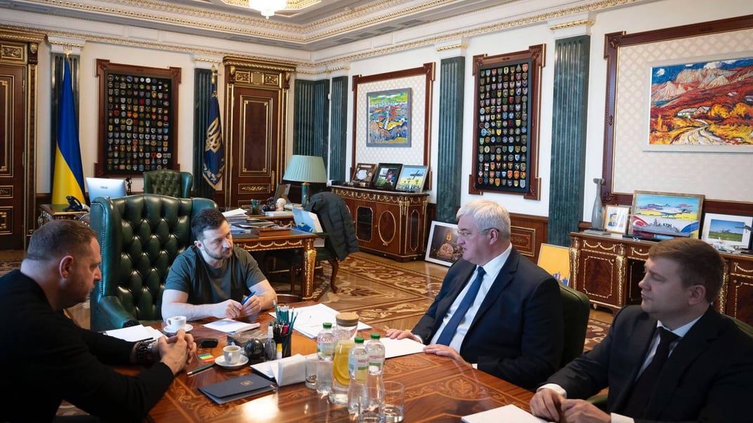 Доповідь міністра закордонних справ Андрія Сибіги та міністра аграрної політики Віталія Коваля президентові Володимиру Зеленському щодо візиту в Сирію