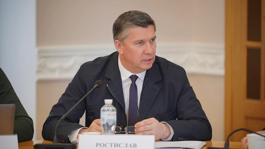 Ростислав Карандеев