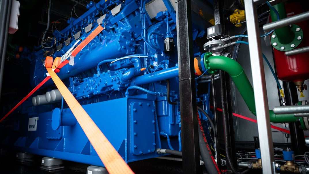 Німеччина передала перші дві когенераційні установки для Києва