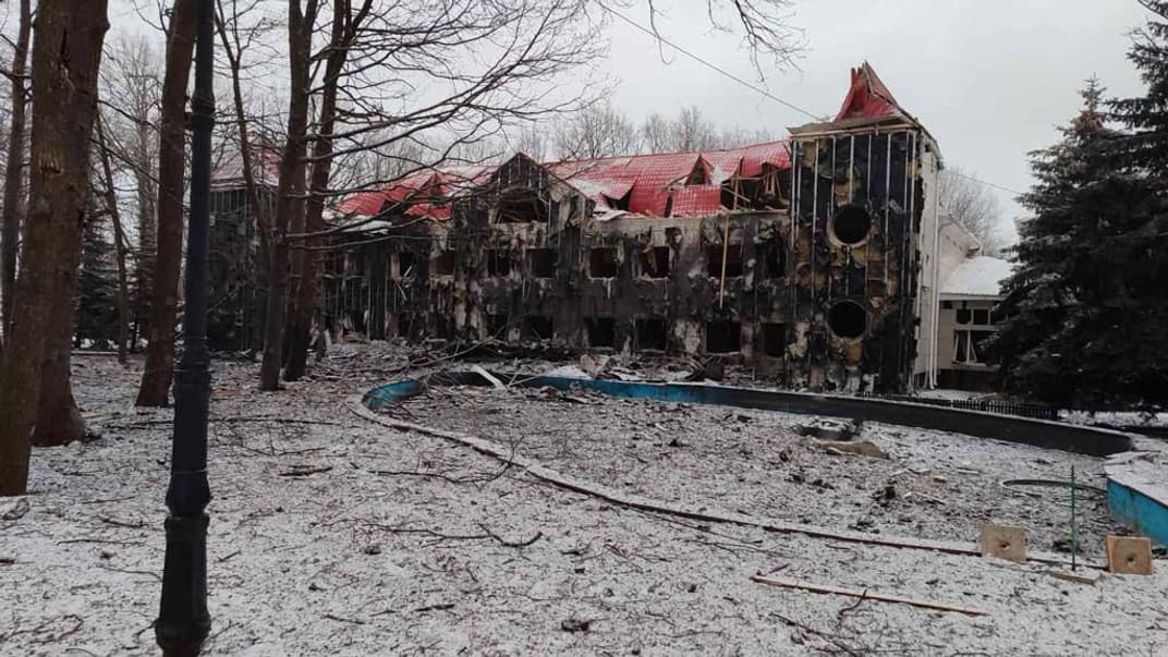 Наслідки російського удару по дитячому оздоровчому центру в Харкові, 10 січня 2024 року