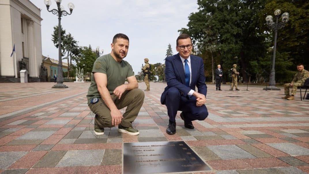 Президент України Володимир Зеленський та прем'єр-міністр Польщі Матеуш Моравецький під час зустрічі у Києві, 9 вересня 2022 року