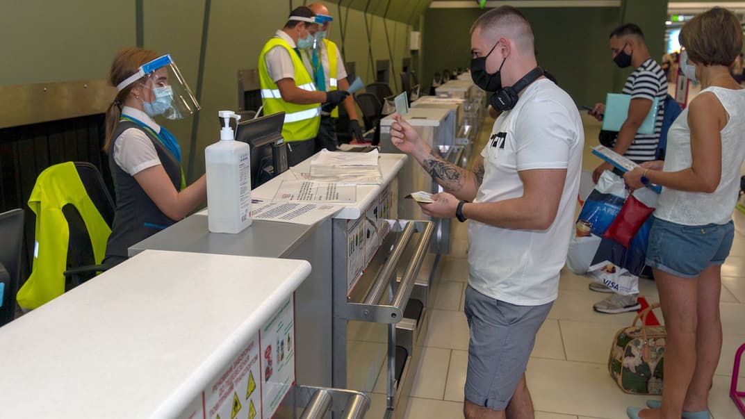 Первый чартерный рейс после возобновления авиасообщения вылетел из Киева в Тирану (Албания), 26 июня 2020