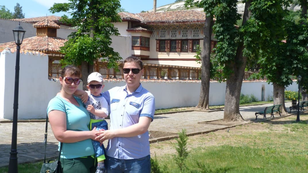  Константин Давыденко вместе с семьей, май 2015 года