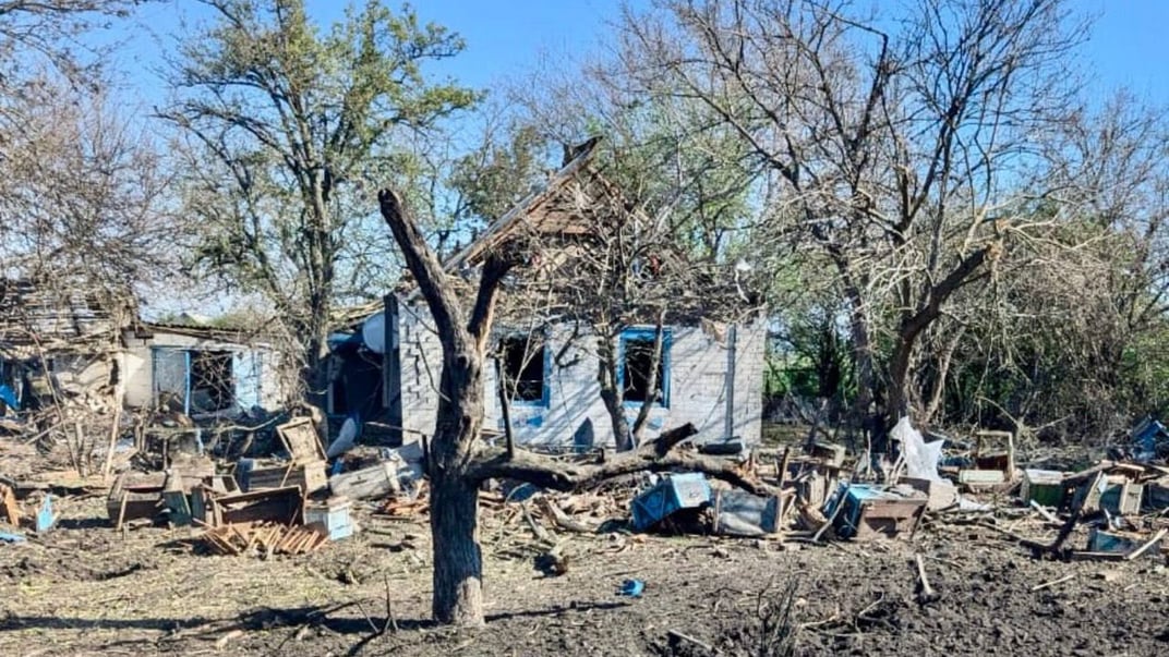 Последствия российских обстрелов в Запорожской области 10 мая 2025