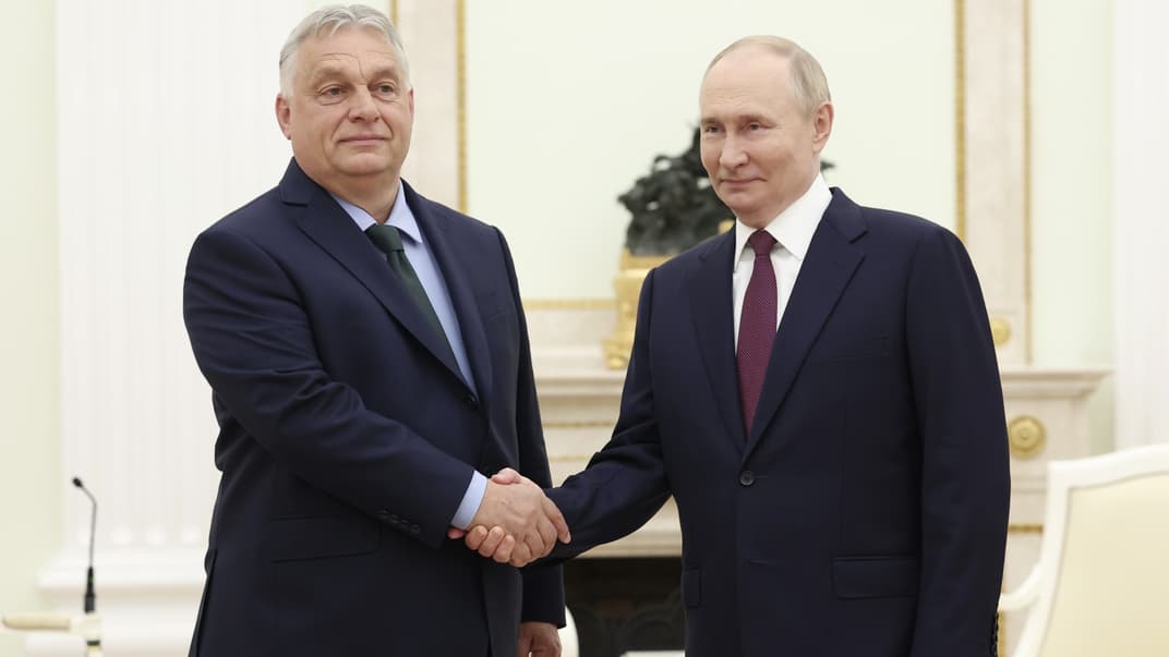 Глава росії володимир путін та прем’єр-міністр Угорщини Віктор Орбан під час зустрічі в Москві, 5 липня 2024 року