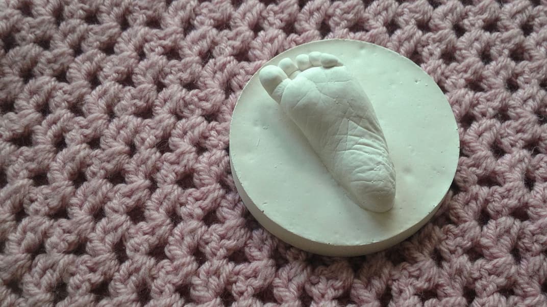 Слепок ножки Эммы-Ноэль Аркадии, мама Анастасия потеряла ее еще в утробе