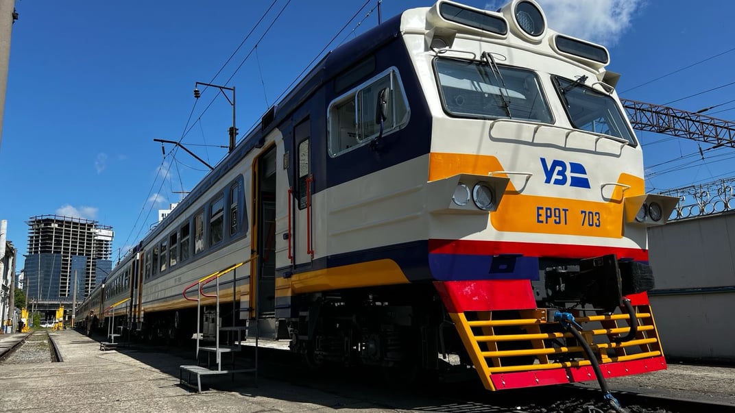 Ілюстративне фото. Модернізований електропоїзд «Укрзалізниці»