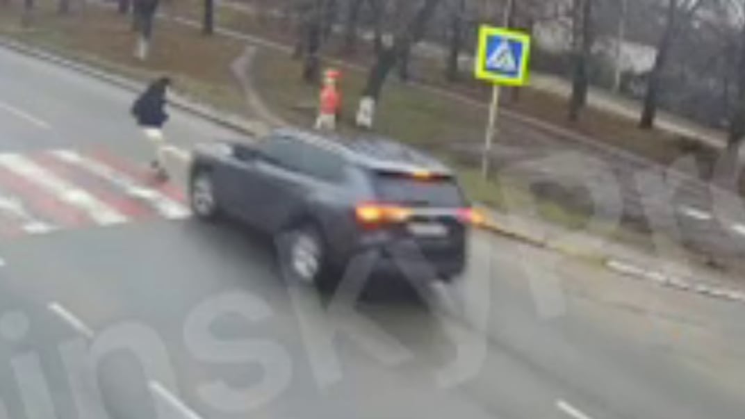 Посадовець СБУ збив дитину на переході, його вже відправили під варту