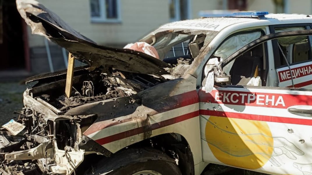 росіяни атакували автомобіль медиків на Сумщині, 21 серпня 2025 року
