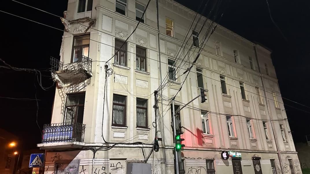 Во Львове обвалился балкон, 13 августа 2023 года