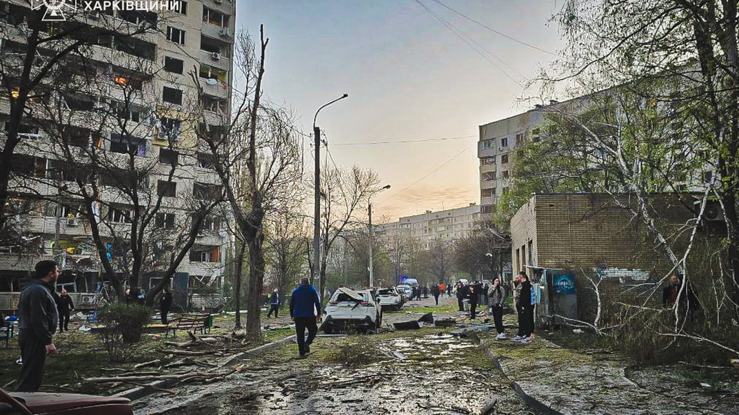 Последствия обстрела Харькова утром 18 апреля