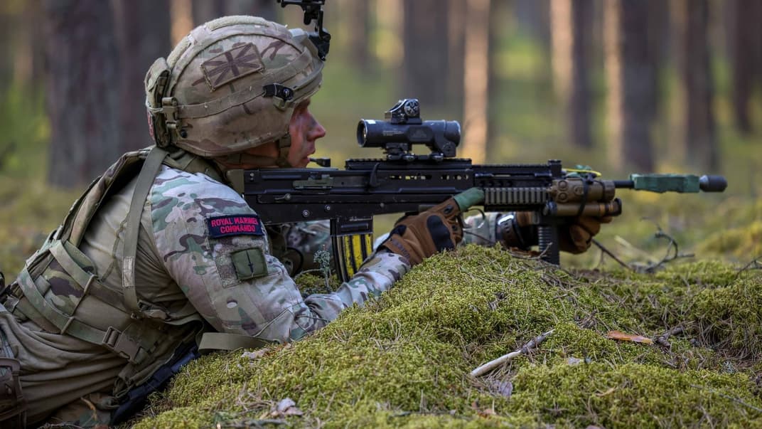 Ілюстративне фото. Британський військовий на навчаннях НАТО в Естонії у травні 2023 року
