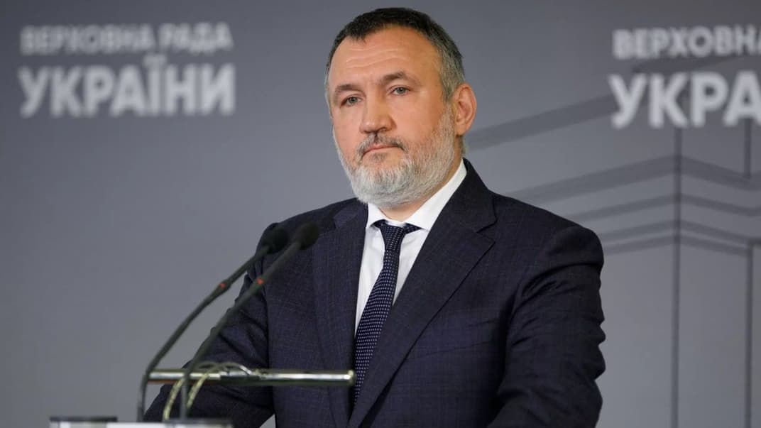 Бывший народный депутат от запрещенной партии «Оппозиционная платформа — За жизнь» Ренат Кузьмин