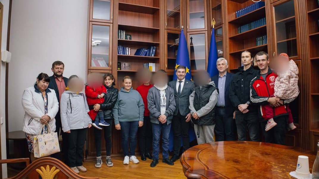 Повернуті діти