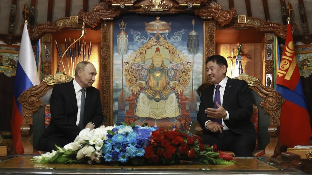 Ілюстративне фото. Президенти росії та Монголії володимир путін та Ухнаагійн Хурелсух під час зустрічі в урядовій будівлі в Улан-Баторі, Монголія, 3 вересня 2024 року