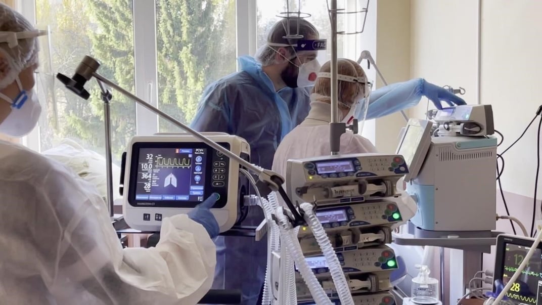 Иллюстративное фото. Реанимационное отделение одной из киевских больниц, где в 2021 году лечили больных коронавирусом