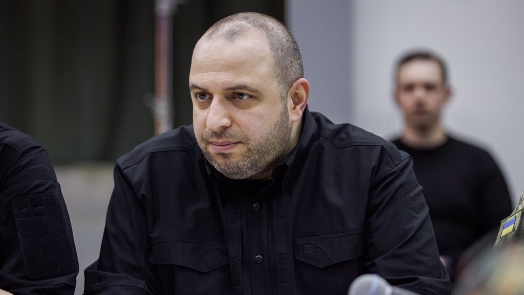 Міністр оборони Рустем Умєров Міністр оборони Рустем Умєров