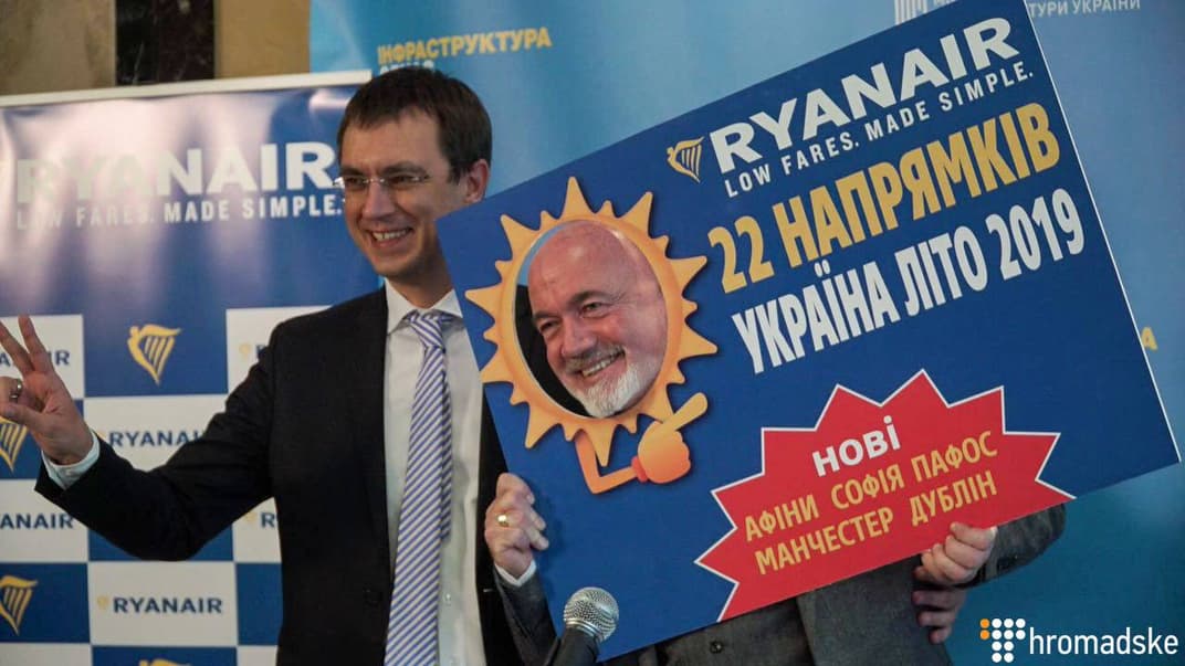 Міністр інфраструктури України Володимир Омелян та комерційний директор компанії Ryanair Девід О'Брайан